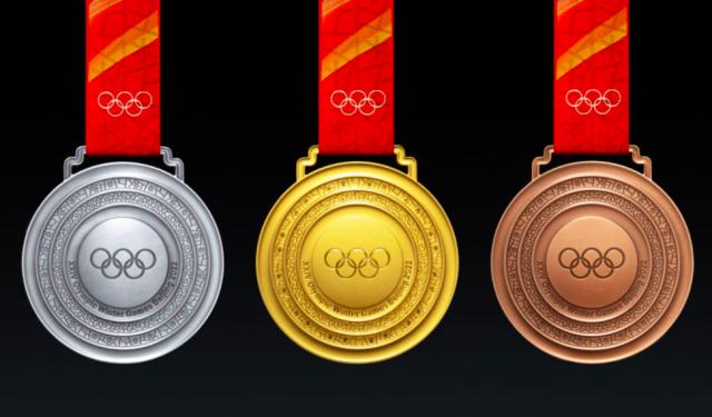 V体育平台-北京冬奥会和冬残奥会奖牌发布 五环“同心”显底蕴
